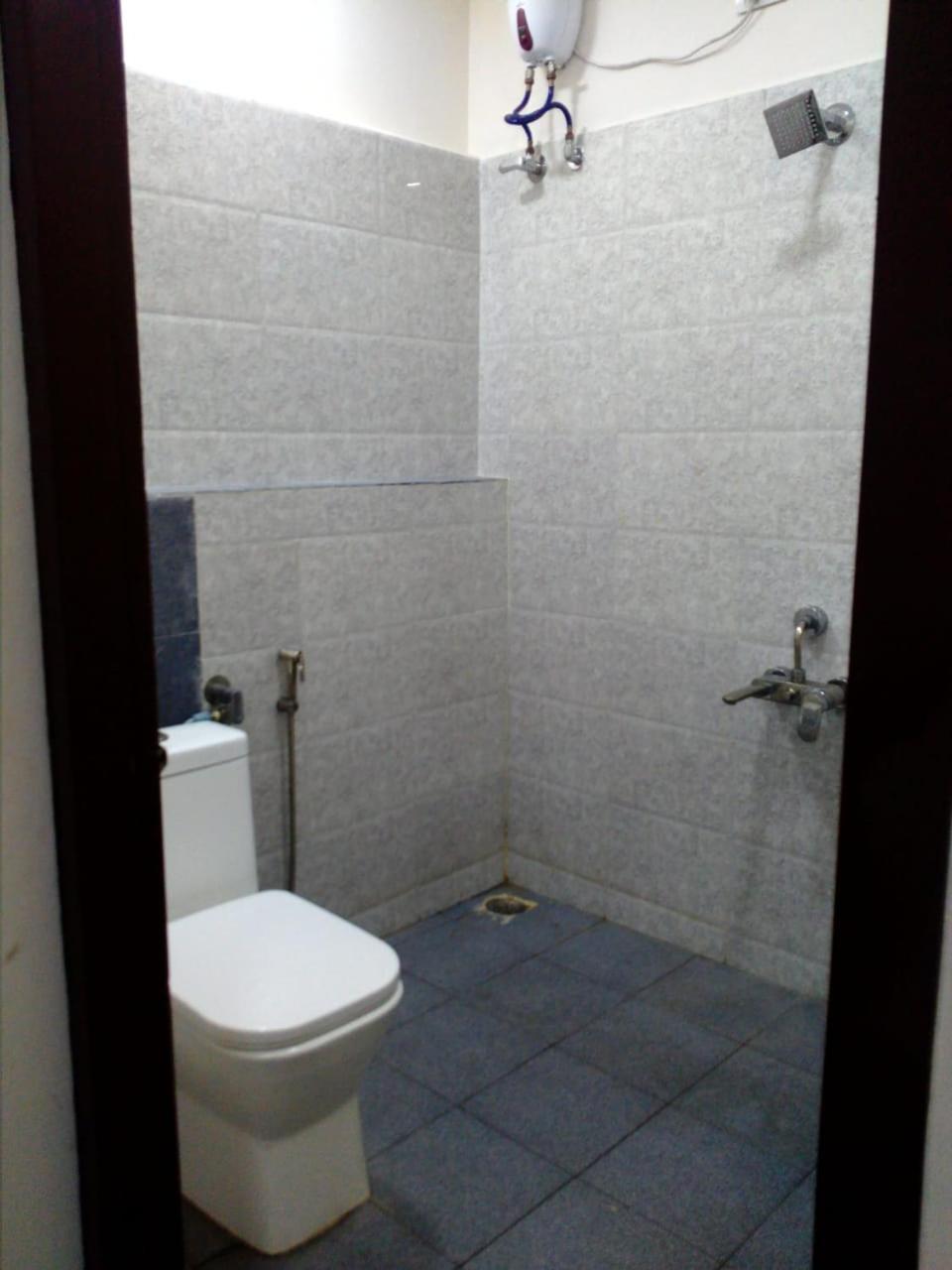 Indra Regency Hotel Thiruttani ภายนอก รูปภาพ